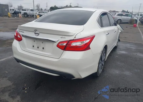 2016 Nissan Altima 2.5 Sr z USA, uszkodzony, nr VIN 1N4AL3AP0GC295463